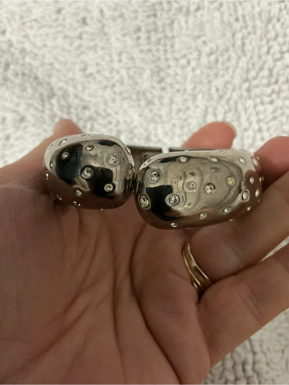 STRONGWATER STUDIOS Silvertone Hinged Clamper Bracelet Vintage
